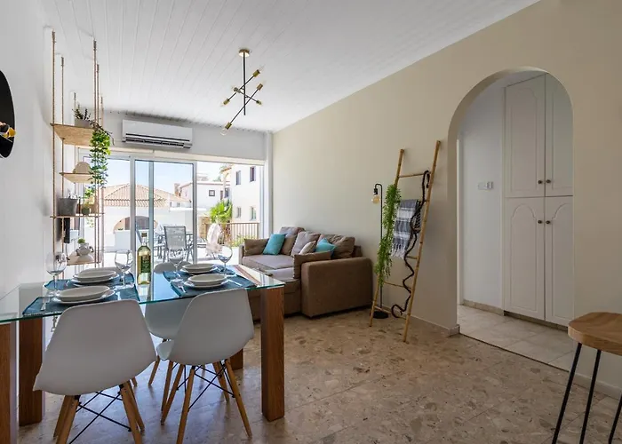 Keylana's 2-br In بيلا